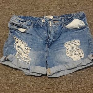 Denim ripped shorts